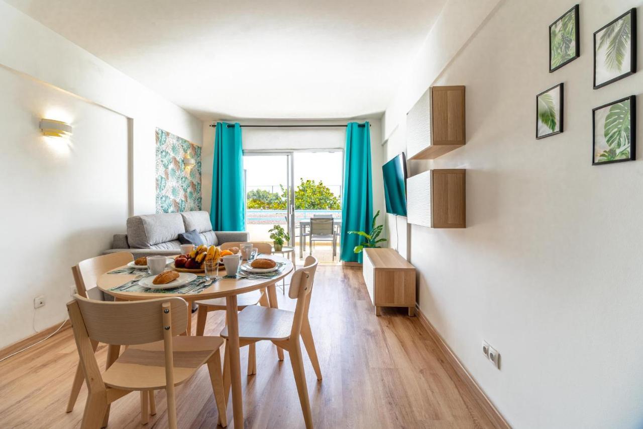 Charming Seaside And Terasse In Playa Paraiso 아데제 외부 사진